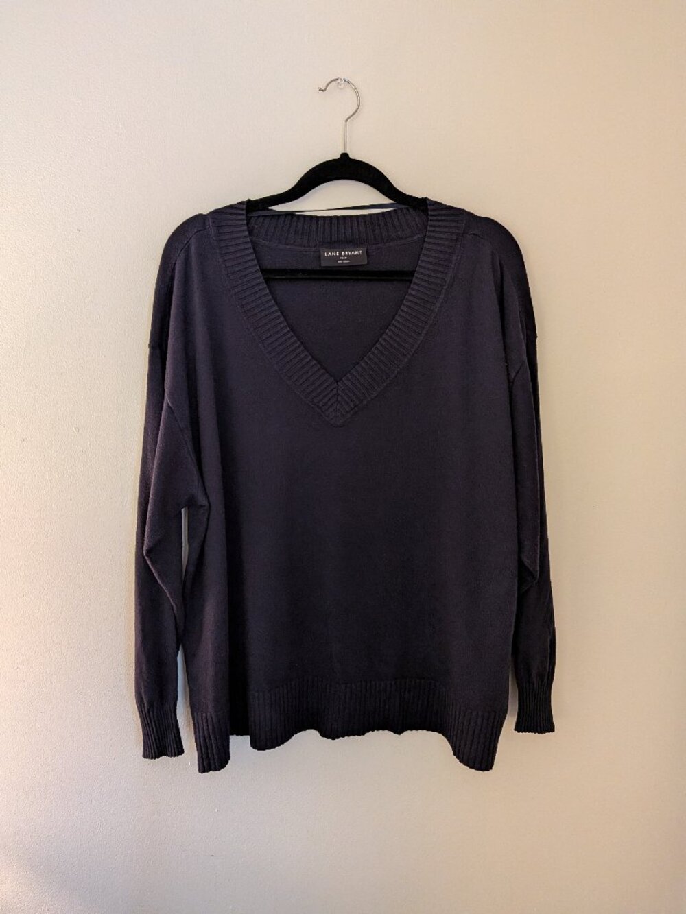 Lane Bryant V-Neck Sweater Size 22/24 Navy Blue Long Sleeve